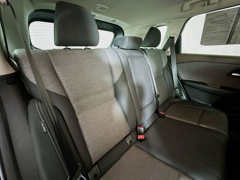 Used 2023 Nissan Rogue SV w/ SV Premium Package image 24