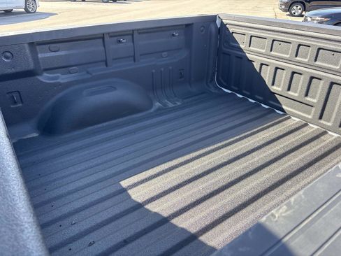 Certified 2022 GMC Canyon AT4 image 32