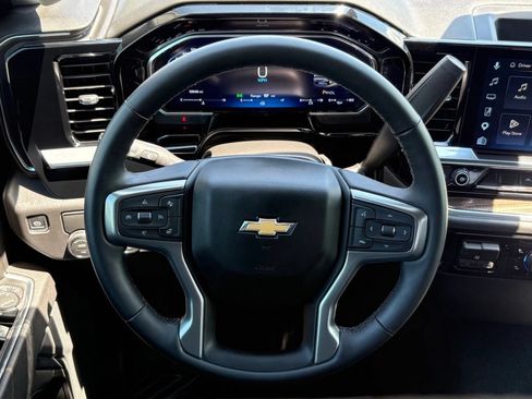 Used 2026 Chevrolet Silverado 1500 LT RWD image 17