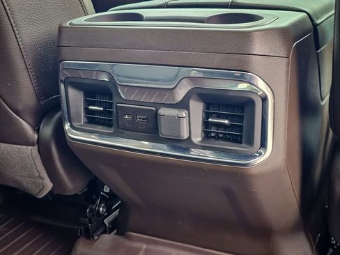 Certified 2022 GMC Sierra 3500 Denali image 41