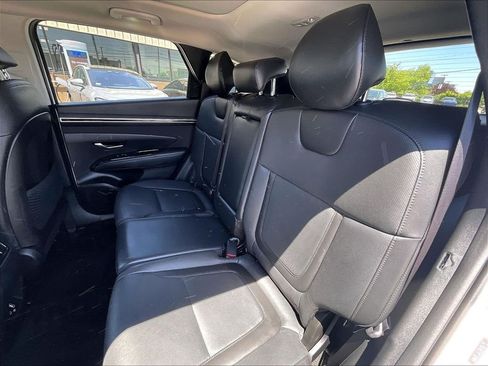 Used 2023 Hyundai Tucson Limited AWD/4WD image 15
