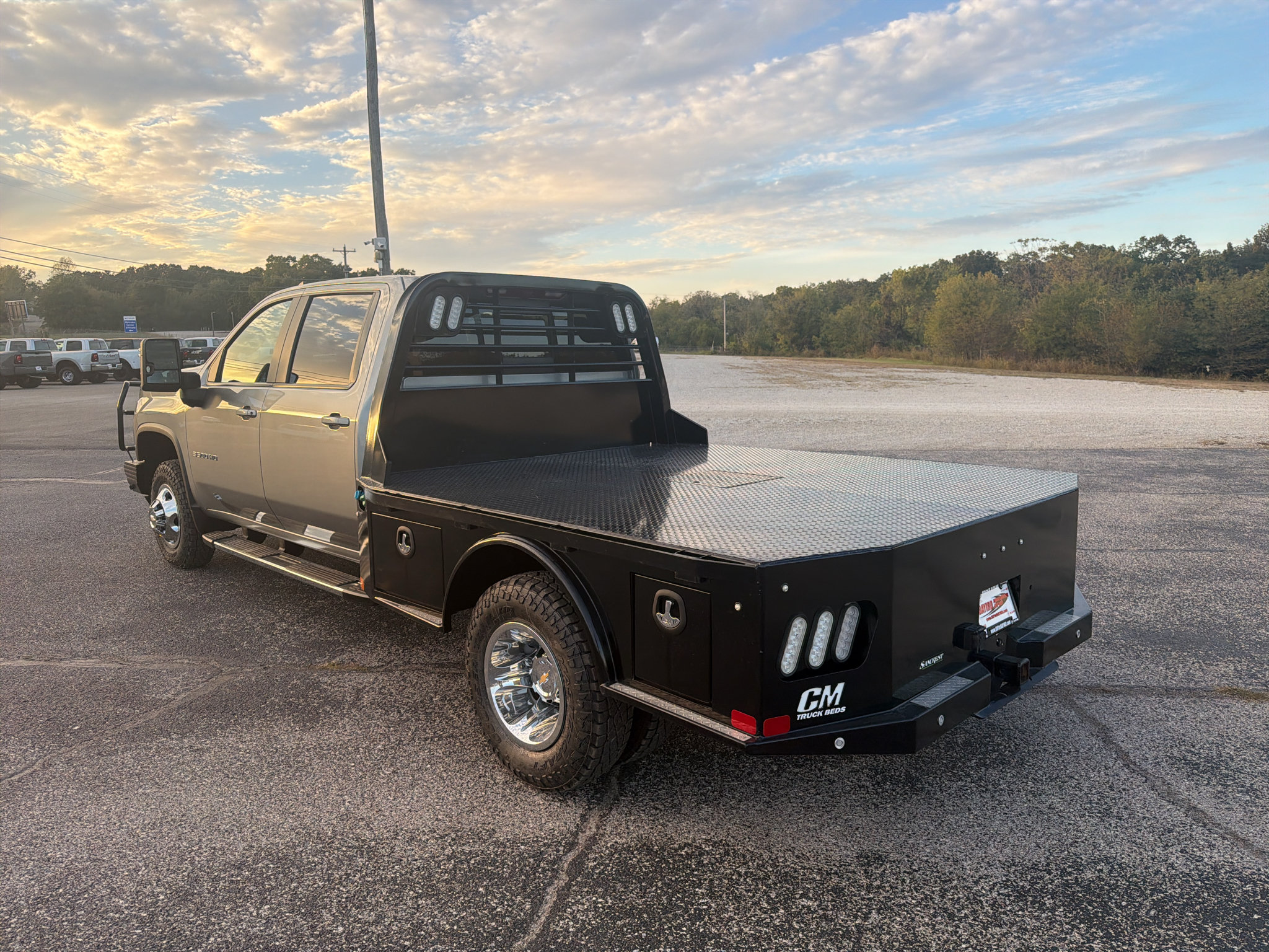 Used 2025 Chevrolet Silverado 3500 LT w/ All Star Edition AWD/4WD image 3