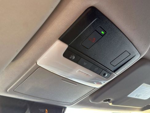 Used 2024 Mitsubishi Outlander SE image 23