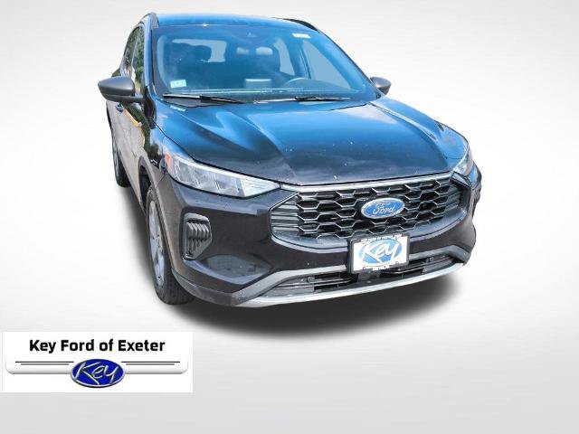 Certified 2025 Ford Escape ST-Line AWD/4WD image 3