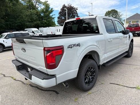 New 2026 Ford F150 XLT w/ XLT Black Appearance Package AWD/4WD image 3