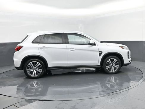 Used 2024 Mitsubishi Outlander Sport AWD image 4