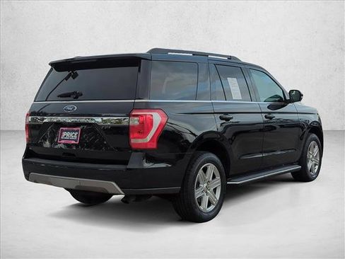 Used 2019 Ford Expedition XLT w/ Equipment Group 202A image 5