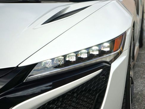 Used 2020 Acura NSX image 10