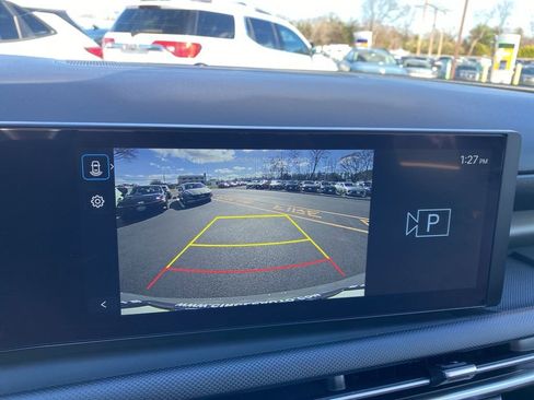 New 2025 Hyundai Tucson SE image 11