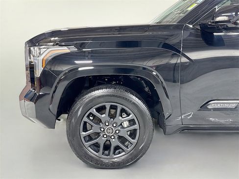 Used 2023 Toyota Tundra Platinum image 11