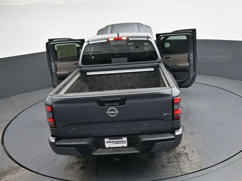 Used 2024 Nissan Frontier SV w/ Technology Package image 44