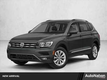 Used 2021 Volkswagen Tiguan SE w/ Panoramic Sunroof Package