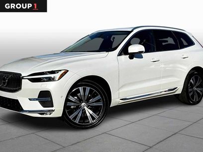 Used 2023 Volvo XC60 B5 Plus w/ Climate Package