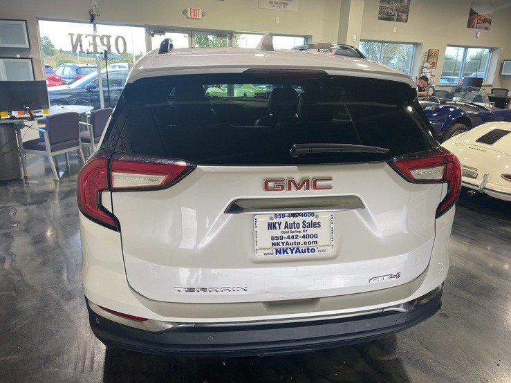 Used 2022 GMC Terrain AT4 w/ Infotainment Package II AWD/4WD image 6