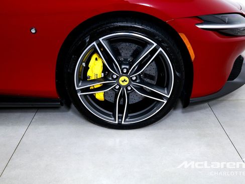Used 2022 Ferrari Roma RWD image 26