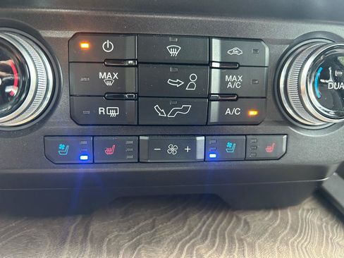 Used 2020 Ford F150 Limited w/ Trailer Tow Package AWD/4WD image 34