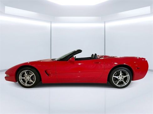 Used 2000 Chevrolet Corvette Convertible w/ Memory Pkg image 9
