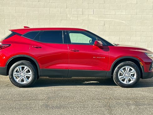 Certified 2022 Chevrolet Blazer LT image 3
