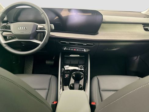 New 2026 Audi Q3 quattro 2.0T AWD/4WD image 13