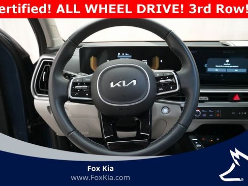 Certified 2024 Kia Sorento S w/ Panoramic Sunroof Package image 4