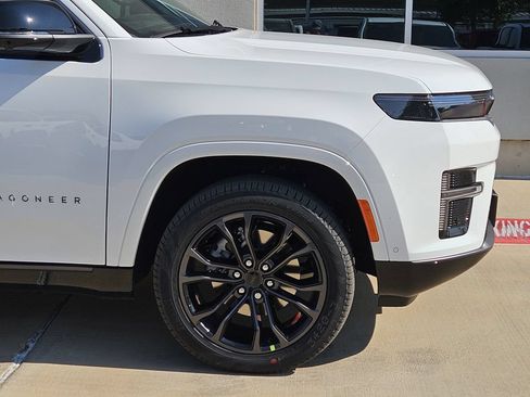 New 2026 Jeep Grand Wagoneer Summit AWD/4WD image 6