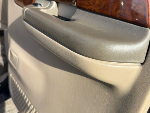 Used 2004 Ford F250 Lariat image 46