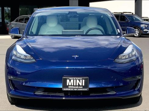 Used 2019 Tesla Model 3 image 3