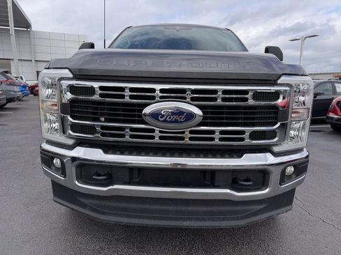 Used 2025 Ford F250 XLT image 8