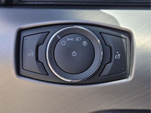 Used 2022 Ford Mustang Premium RWD image 20