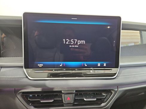 New 2026 Volkswagen Tiguan SE AWD/4WD image 18