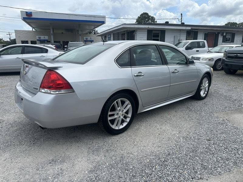Used 2012 Chevrolet Impala LTZ FWD image 4
