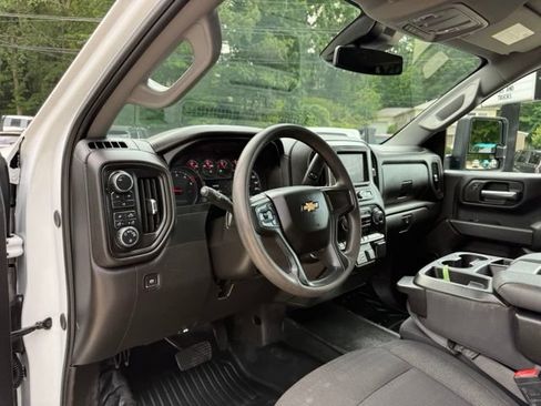 Used 2024 Chevrolet Silverado 2500 W/T w/ WT Convenience Package AWD/4WD image 31
