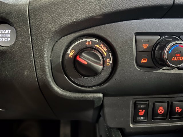 Used 2022 Nissan Frontier PRO-4X AWD/4WD image 35