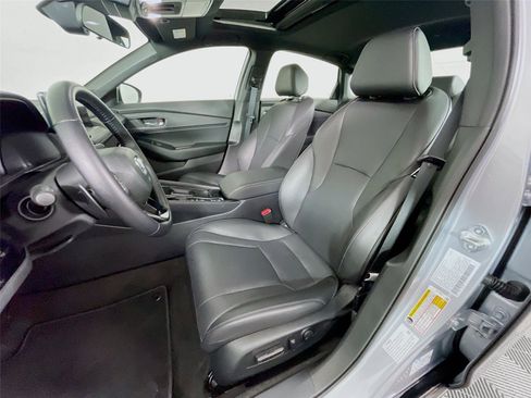 Used 2025 Honda Accord Sport image 25