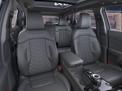 New 2025 Kia Sportage X-Line image 18
