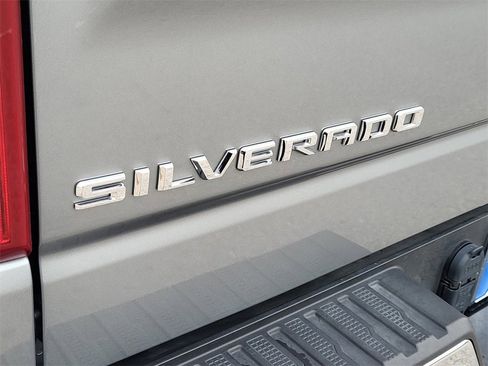 Certified 2025 Chevrolet Silverado 1500 LT image 12