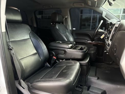 Used 2019 GMC Sierra 2500 SLT w/ Duramax Plus Package image 11