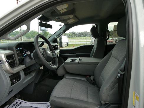New 2026 Ford F250 XL w/ STX Appearance Package AWD/4WD image 18