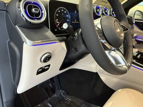 New 2026 Mercedes-Benz GLC 300 4MATIC image 15