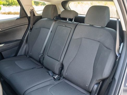 Used 2026 Kia Sportage LX image 18