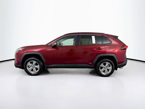 Certified 2022 Toyota RAV4 XLE image 12