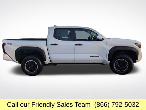 New 2026 Toyota Tacoma TRD Off-Road image 6