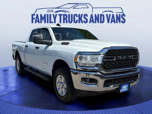 Used 2023 RAM 2500 Big Horn w/ Level 1 Equipment Group AWD/4WD image 7