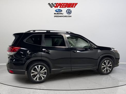 Certified 2022 Subaru Forester Limited AWD/4WD image 5