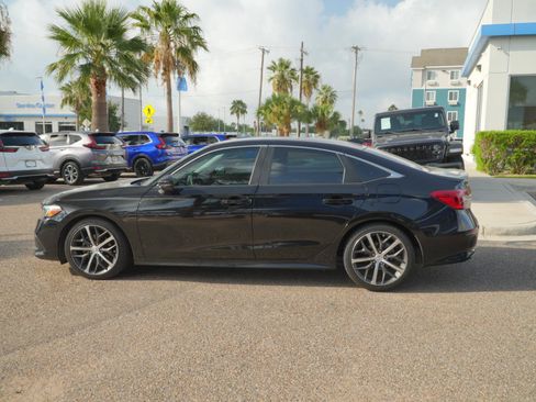 Used 2023 Honda Civic Touring image 8