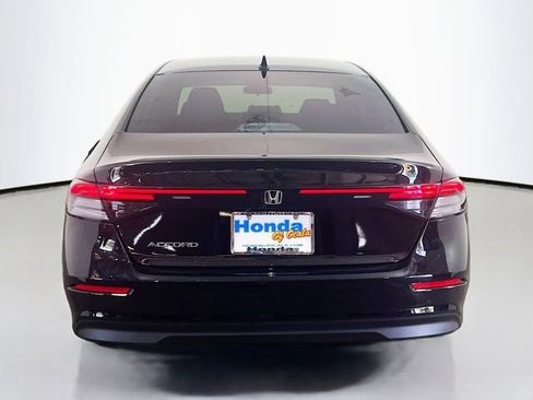 Certified 2024 Honda Accord EX image 22