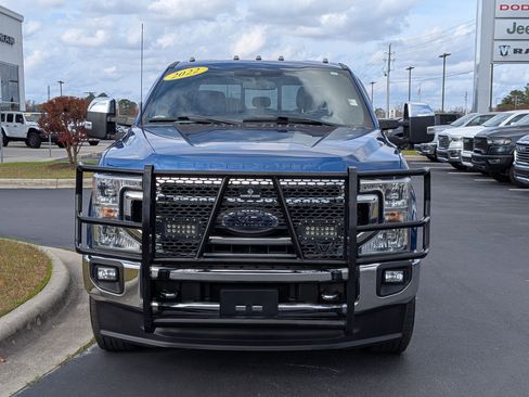 Used 2022 Ford F250 Lariat w/ Chrome Package image 2