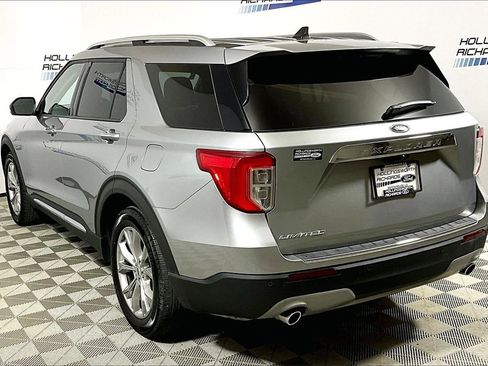 Used 2024 Ford Explorer Limited image 8