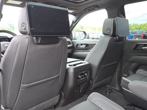 New 2025 Chevrolet Tahoe Premier AWD/4WD image 14