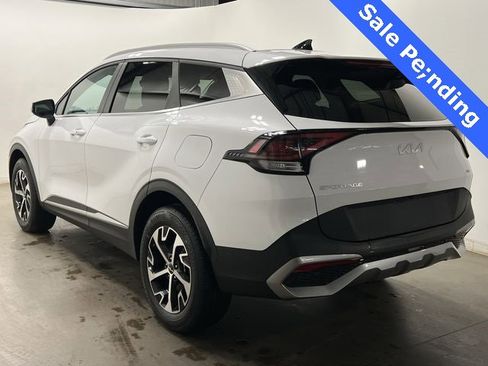 Used 2023 Kia Sportage EX image 32
